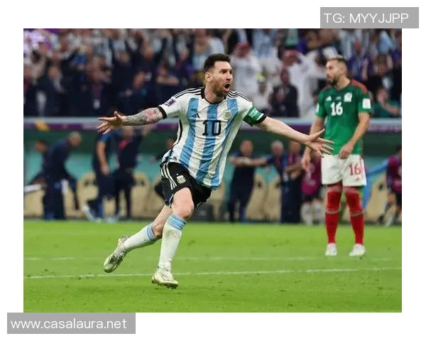 足球明星经典瞬间集锦精彩图片回顾他们的辉煌时刻与传奇故事 足球明星经典瞬间集锦精彩图片回顾他们的辉煌时刻与传奇故事